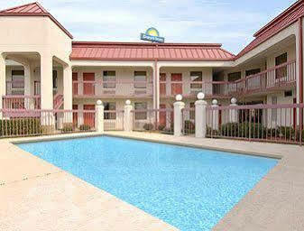 Days By Wyndham Columbus